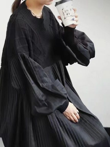 2025 Japanese Style Autumn New Pleated Diamond Pattern Sweater Spliced Long Dress in Stock